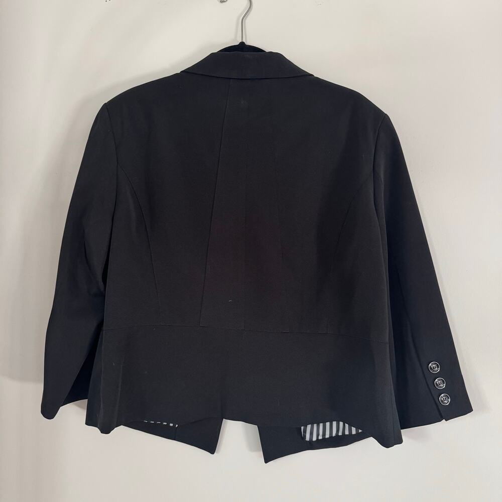 Cato Black Women’s Blazer with Striped Lining in Size XL - Picture 2 of 5